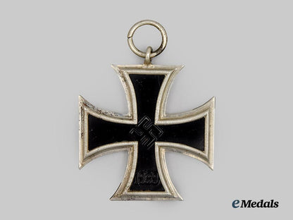 germany,_wehrmacht._a1939_iron_cross_i_i_class,_schinkel-_form_lug_variant,_by_paul_maybauer___m_n_c8873