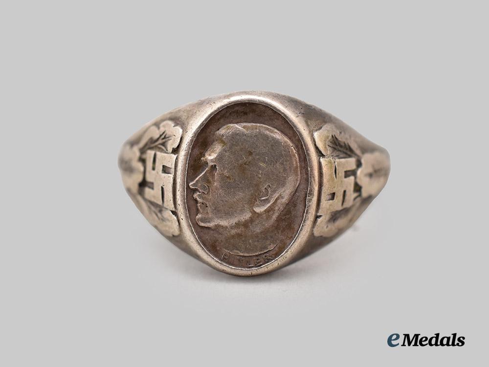 germany,_third_reich._an_a_h_patriotic_ring_in_silver___m_n_c8879