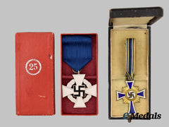 Germany, Third Reich. A Pair of Civil Awards