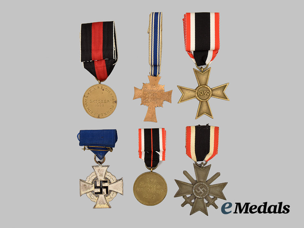 germany,_third_reich._a_mixed_lot_of_decorations___m_n_c8897