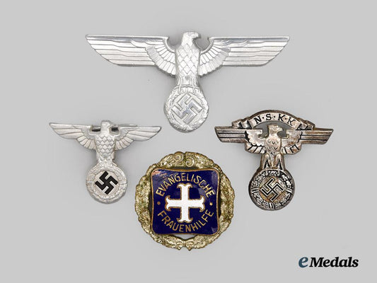 germany,_third_reich._a_mixed_lot_of_insignia___m_n_c8906