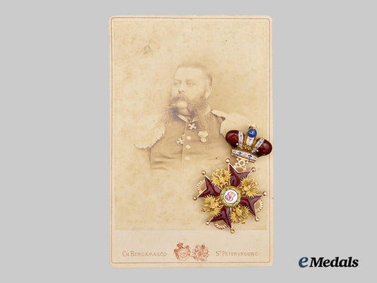 russia,_imperial._an_order_of_saint_stanislaus,_i_i_class_cross_in_gold_with_crown&amp;_photograph,_by_julius_keibel___m_n_c8982