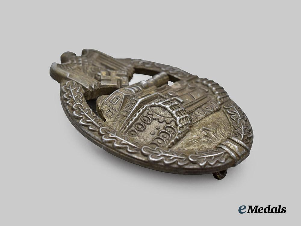 germany,_wehrmacht._a_panzer_assault_badge,_bronze_grade,_by_alois_rettenmaier___m_n_c8988
