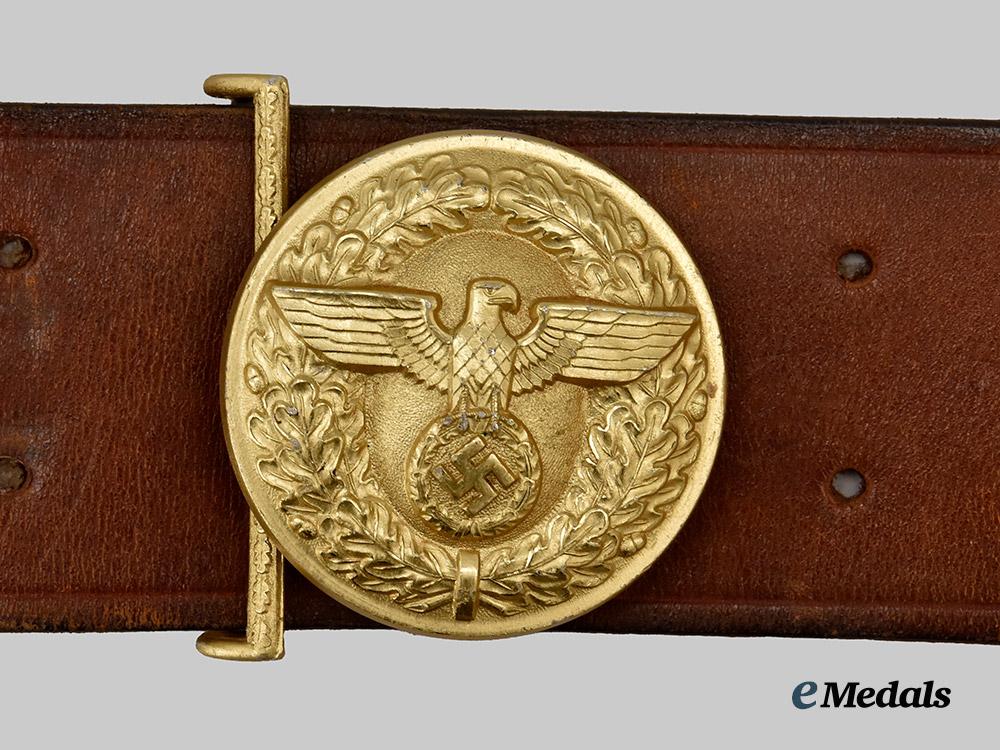germany,_n_s_d_a_p._a_political_leader’s_belt_and_buckle,_by_friedrich_linden___m_n_c8998