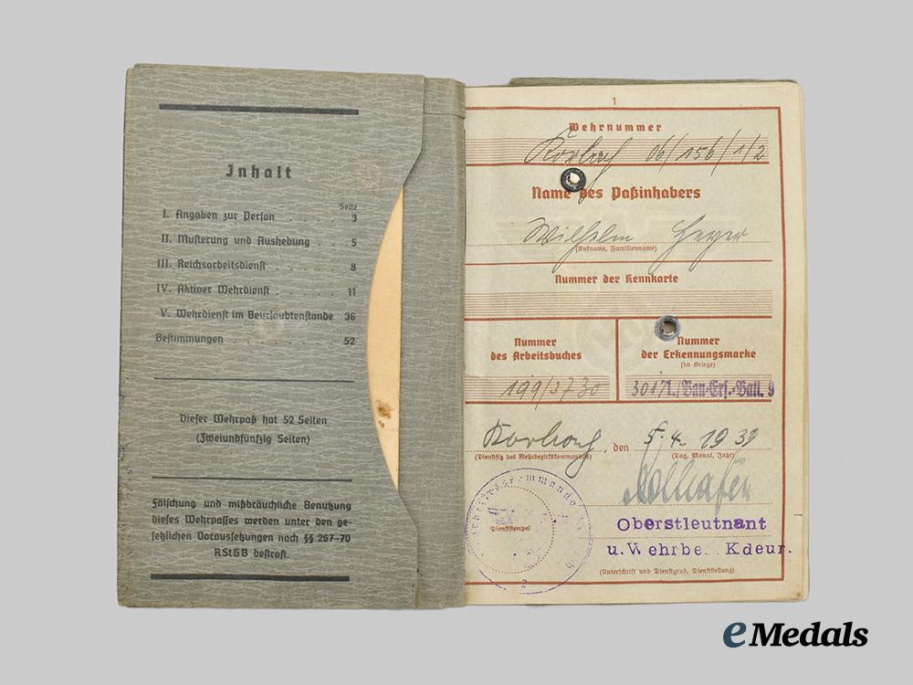 germany,_heer._an_afrikakorps_wehrpaß,_with_italian-_german_african_campaign_medal___m_n_c9028