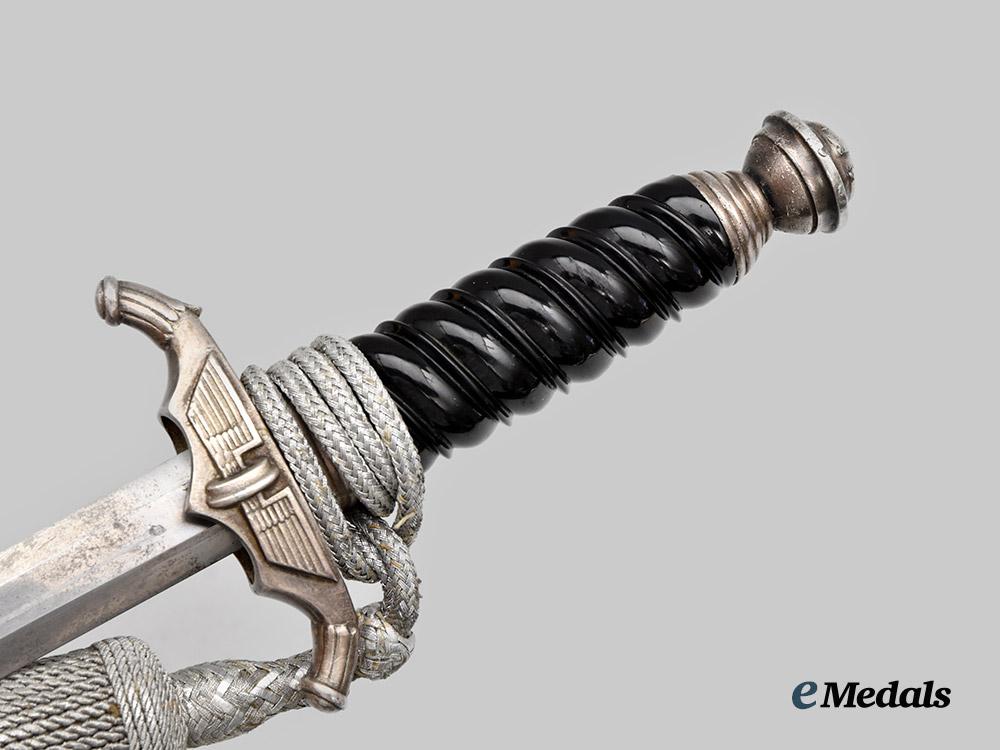 germany,_third_reich._a_rare_bahnschutz_official’s_dagger,_second_model_with_hanger,_by_carl_eickhorn___m_n_c9029