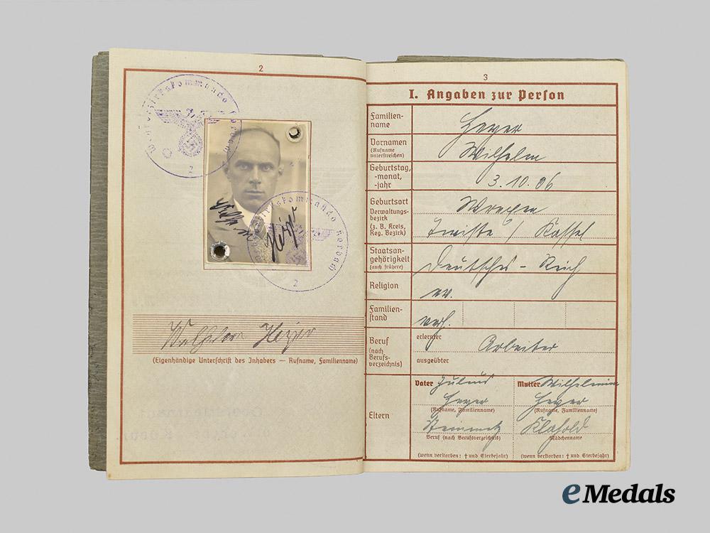 germany,_heer._an_afrikakorps_wehrpaß,_with_italian-_german_african_campaign_medal___m_n_c9029