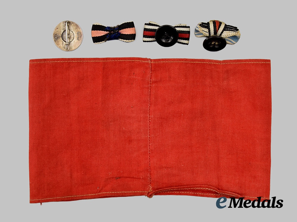 germany,_third_reich._a_mixed_lot_of_insignia___m_n_c9046