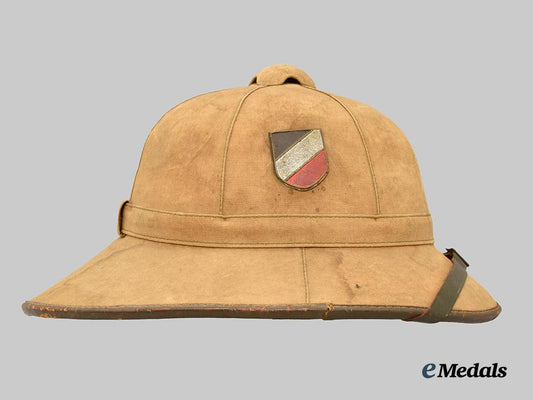 germany,_heer._a_tropical_pith_helmet,_first_pattern,_by_g._a._hoffmann_helmfabrik___m_n_c9046