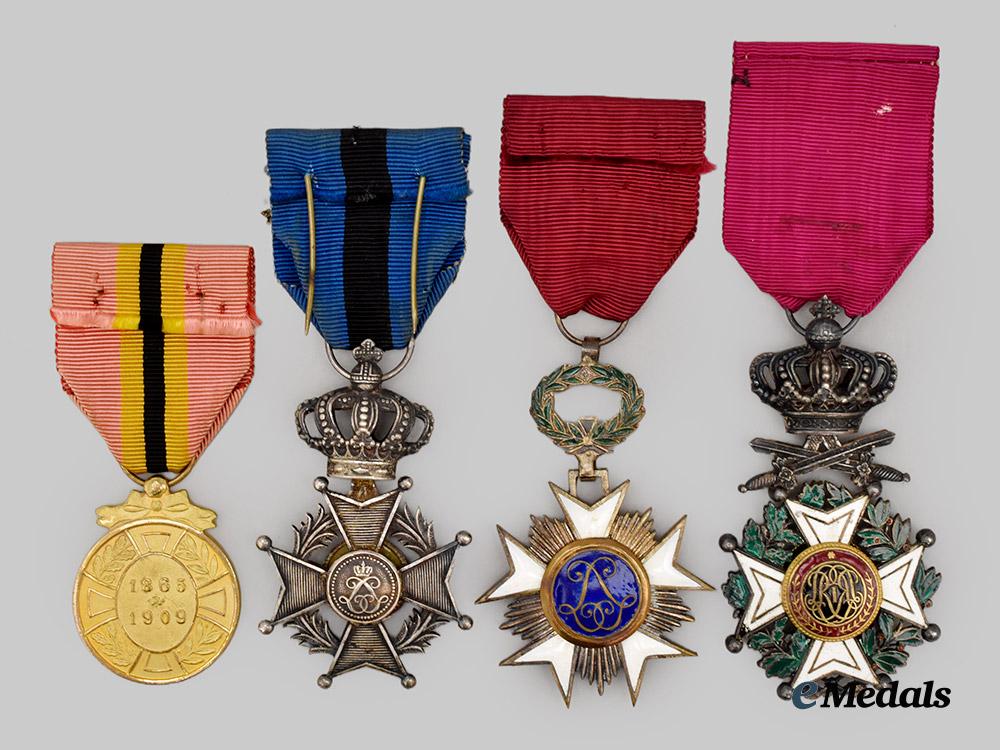 belgium,_kingdom._a_lot_of_four_decorations___m_n_c9080