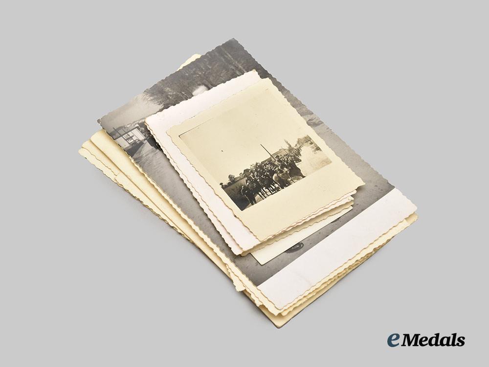 croatia,_independent_state._a_lot_of_seventeen_mixed_wartime_croatian_photographs,_c.1941-44___m_n_c9115