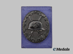 Germany, Wehrmacht. A Black Grade Wound Badge, with LDO Case