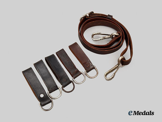 germany,_wehrmacht._a_mixed_lot_of_hangers_for_edged_weapons___m_n_c9164