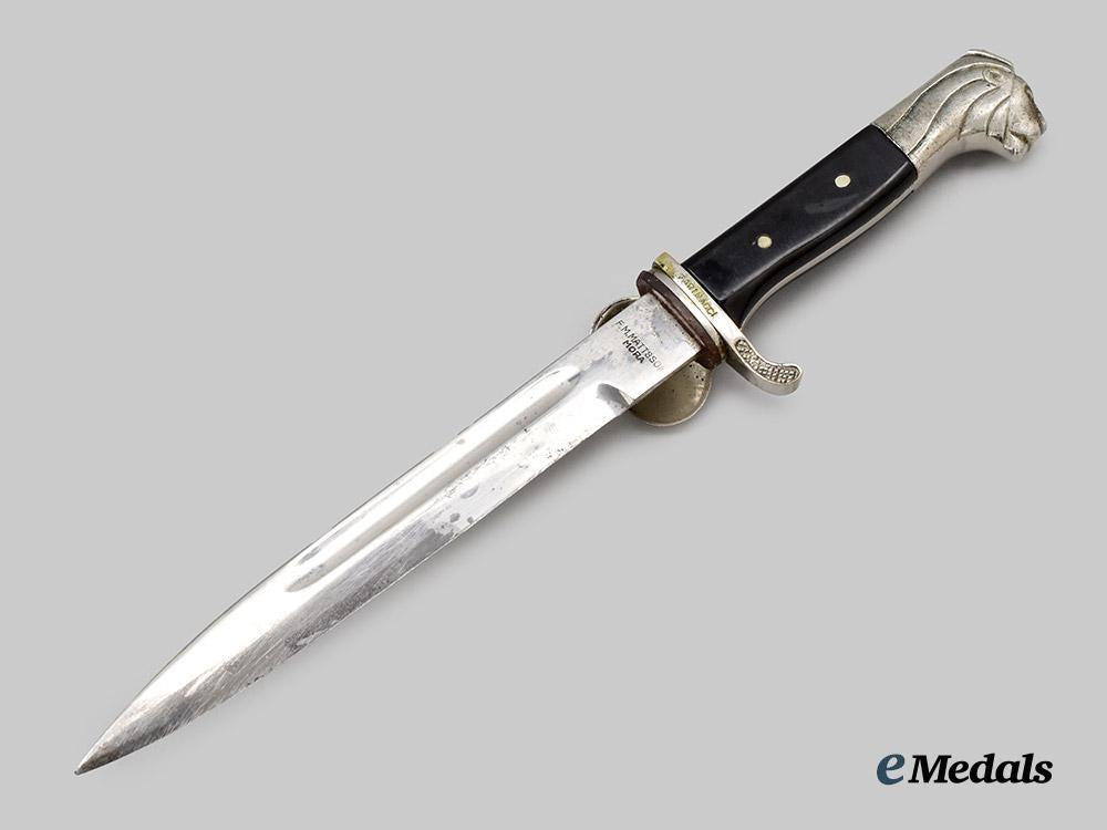 italy,_kingdom._a_national_fascist_party/_m_v_s_n_dress_bayonet,_unofficial_and_privately-_purchased_example,_by_f._m._mattsson___m_n_c9166
