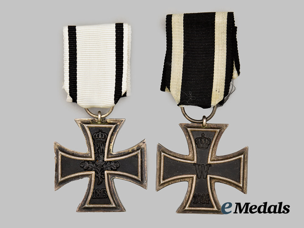 germany,_imperial._a_pair_of1914_iron_crosses_i_i_class,_combatant_and_non-_combatant_versions___m_n_c9181