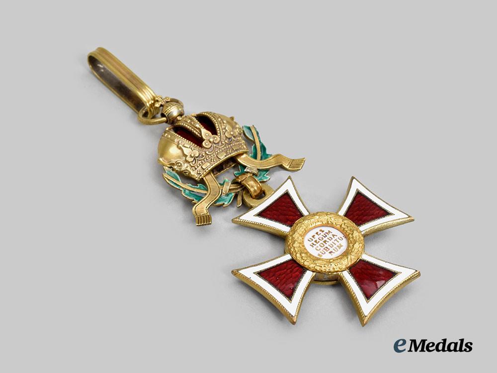 austria,_second_republic._an_order_of_leopold,_i_i._class_commander_with_war_decoration,_exhibition_example,_by_rothe&_neffe,_c.1980___m_n_c9191