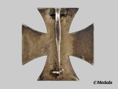 germany,_wehrmacht._a1939_iron_cross_i_class,_by_paul_meybauer___m_n_c9195-_recovered