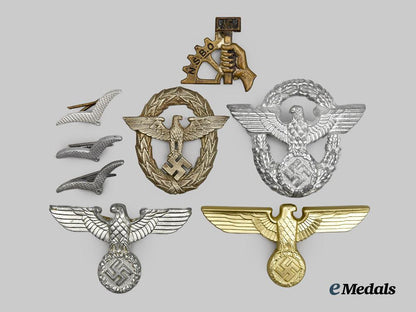 germany,_third_reich._a_mixed_lot_of_insignia___m_n_c9208
