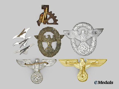 germany,_third_reich._a_mixed_lot_of_insignia___m_n_c9209