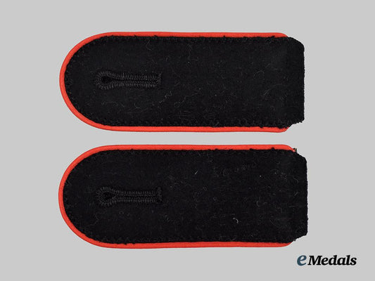 germany,_s_s._a_mint_set_of_waffen-_s_s_flak/_artillery_enlisted_ranks_shoulder_straps___m_n_c9215