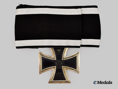 germany,_imperial._a1914_grand_cross_of_the_iron_cross,_exhibition_example_by_steinhauer&_lück,_c.1955___m_n_c9231