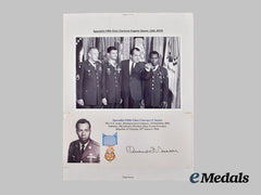United States. A Medal Of Honour Recipient Specialist Fifth Class Clarence E. Sasser Signed Photograph