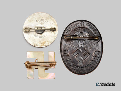 germany,_third_reich._a_lot_of_three_badges(_r_l_b_spotter/_n_s_f_k_meeting/_good_luck)___m_n_c9246