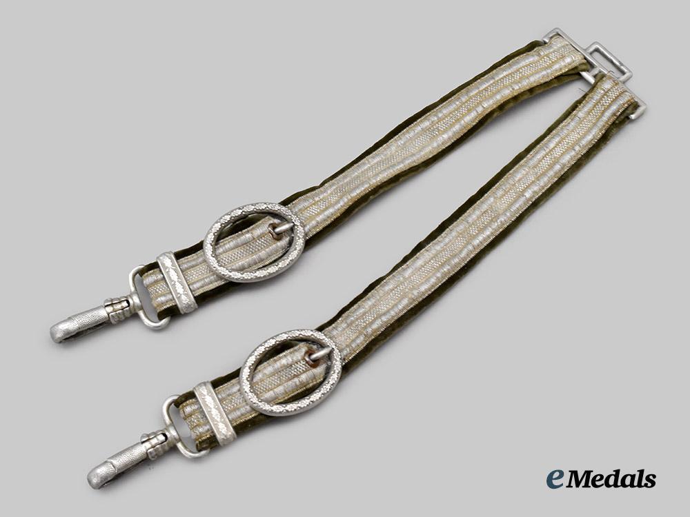 germany,_heer._an_officer’s_dagger_hanger___m_n_c9259
