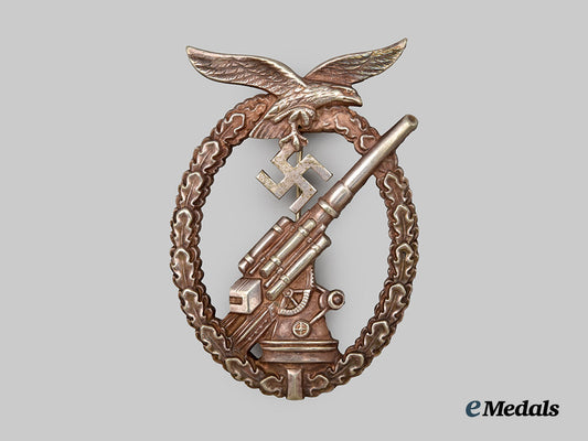 germany,_luftwaffe._a_flak_badge,_unknown_maker_variant___m_n_c9260