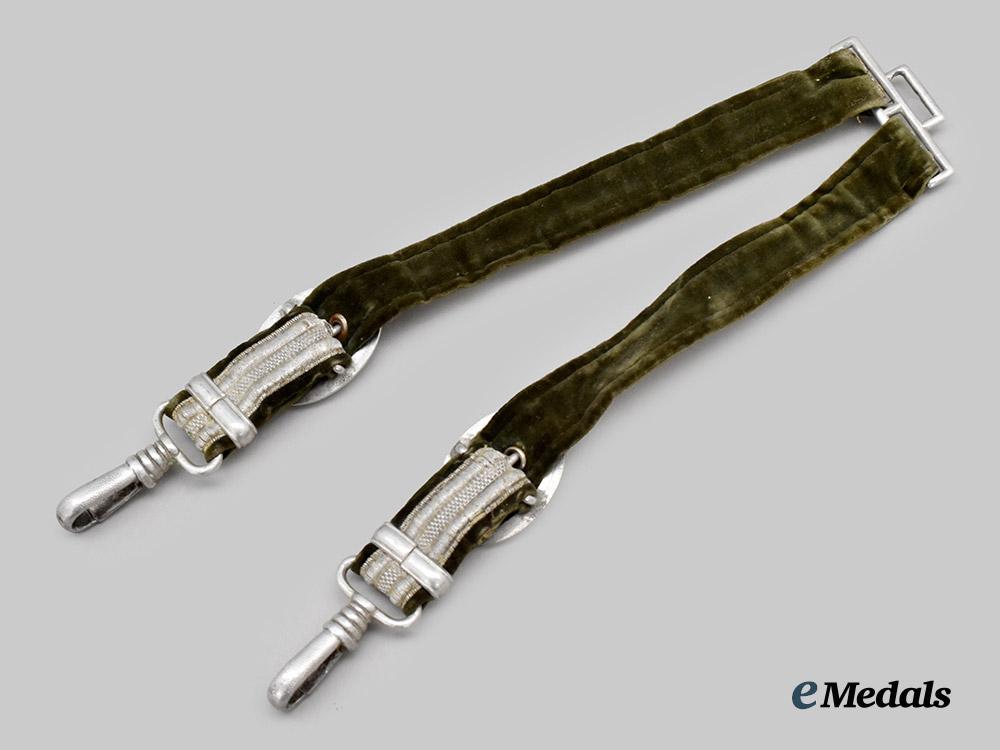 germany,_heer._an_officer’s_dagger_hanger___m_n_c9261
