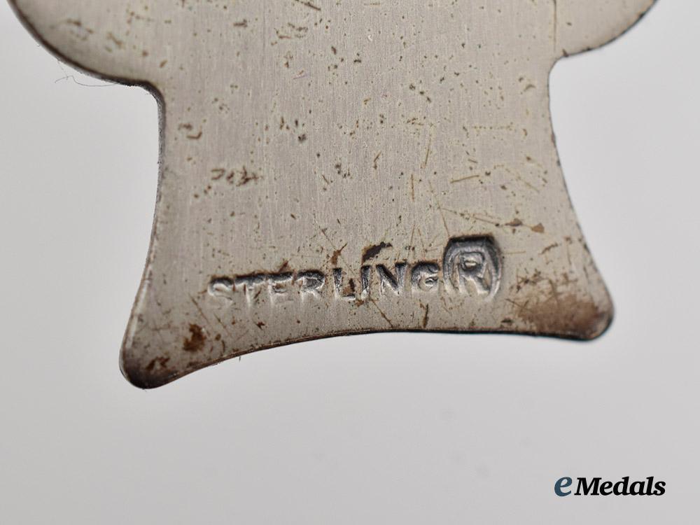 canada,_c_e_f._a_first_war_memorial_group_to_george_edward_hobson,49th_battalion,_died_of_pneumonia,1918___m_n_c9305