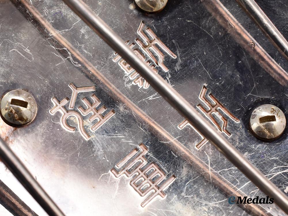 japan,_imperial._an_order_of_the_rising_sun,_i_i_class_set_in_case___m_n_c9382