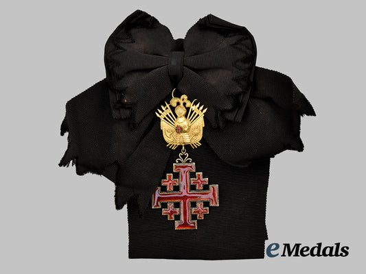 vatican,_papal_state._an_order_of_the_holy_sepulchre_of_jerusalem,_grand_cross,_c.1930___m_n_c9433