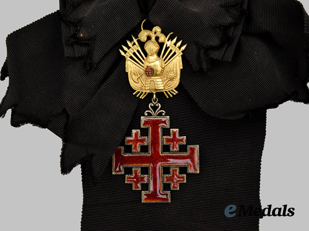 vatican,_papal_state._an_order_of_the_holy_sepulchre_of_jerusalem,_grand_cross,_c.1930___m_n_c9434