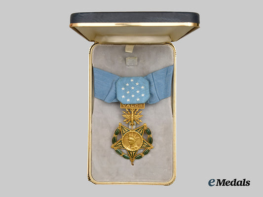 united_states._an_air_force_medal_of_honor___m_n_c9438