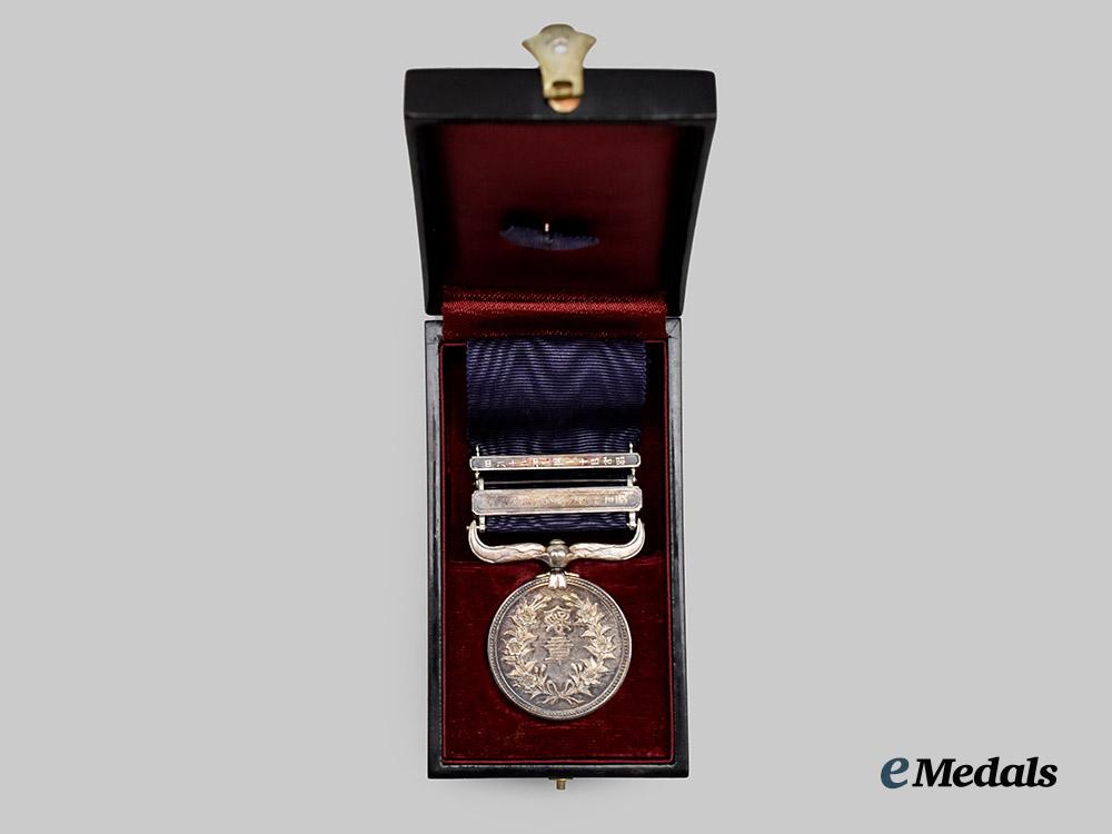japan,_imperial._a_medal_of_honour,_with_case___m_n_c9460