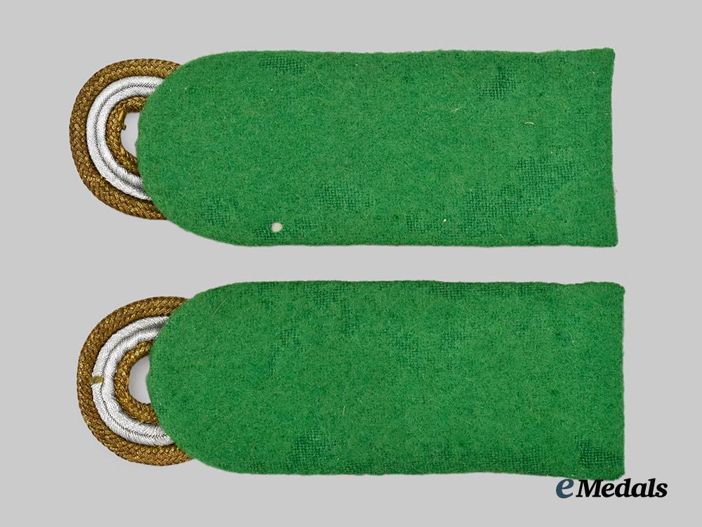 germany,_ordnungspolizei._a_set_of_generalmajor_shoulder_boards___m_n_c9478