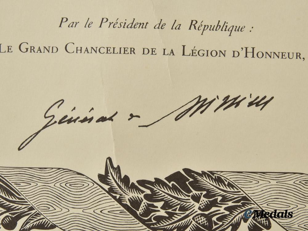 france,_republic._a_legion_of_honour_medal_bar_with_document_to_lieutenant-_colonel_hubert_gautret_de_la_moriciere,_foreign_cavalry,1977.___m_n_c9484