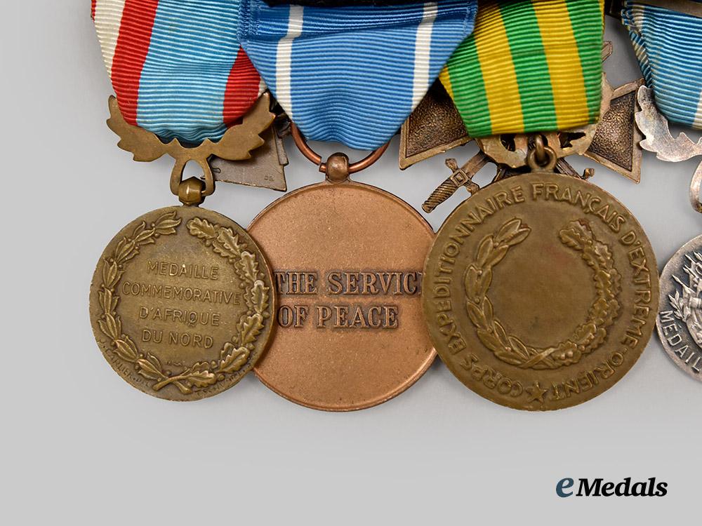 france,_republic._a_legion_of_honour_medal_bar_with_document_to_lieutenant-_colonel_hubert_gautret_de_la_moriciere,_foreign_cavalry,1977.___m_n_c9492