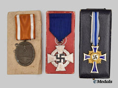 Germany, Third Reich. A Mixed Lot of Awards, with Cases