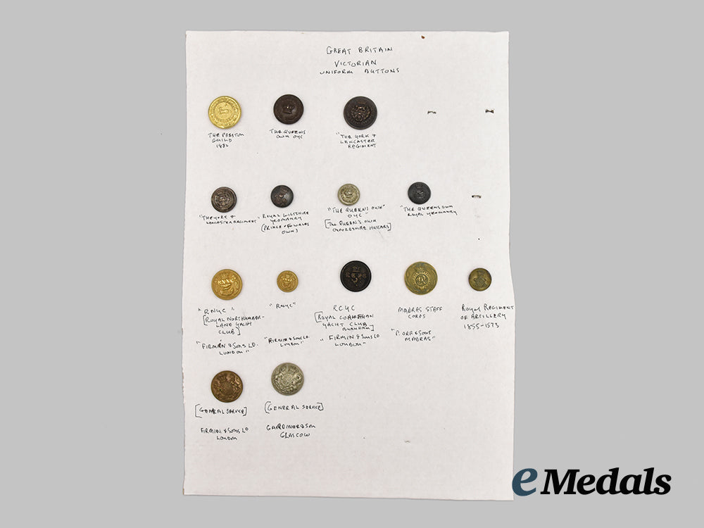 united_kingdom._a_collection_of_regmental_and_military_buttons___m_n_c9504