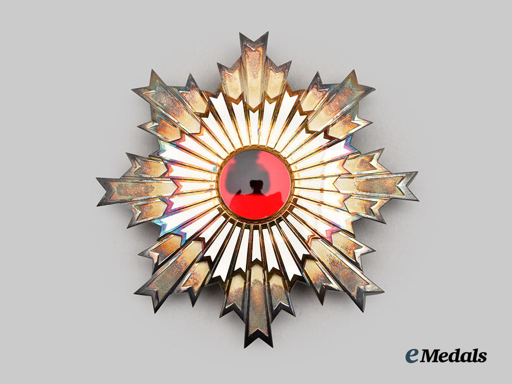 japan,_empire._an_order_of_the_rising_sun,_grand_cordon_set___m_n_c9507