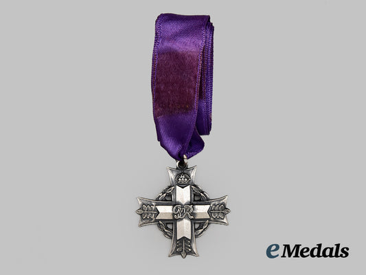 canada,_commonwealth._a_memorial_cross,1945___m_n_c9536