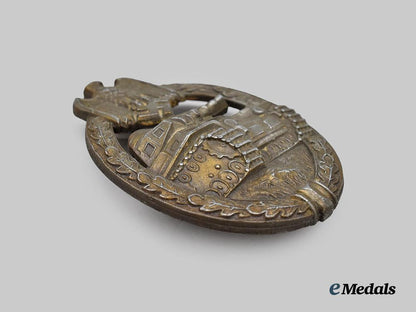 germany,_wehrmacht._a_panzer_assault_badge,_bronze_grade,_by_hermann_aurich___m_n_c9555