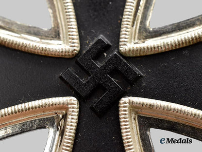 germany,_wehrmacht._a1939_iron_cross_i_i_class___m_n_c9574
