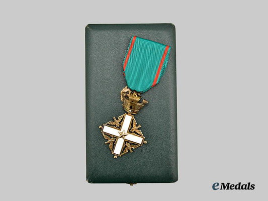 italy,_republic._an_order_of_merit_of_the_italian_republic,_v_class_knight___m_n_c9591
