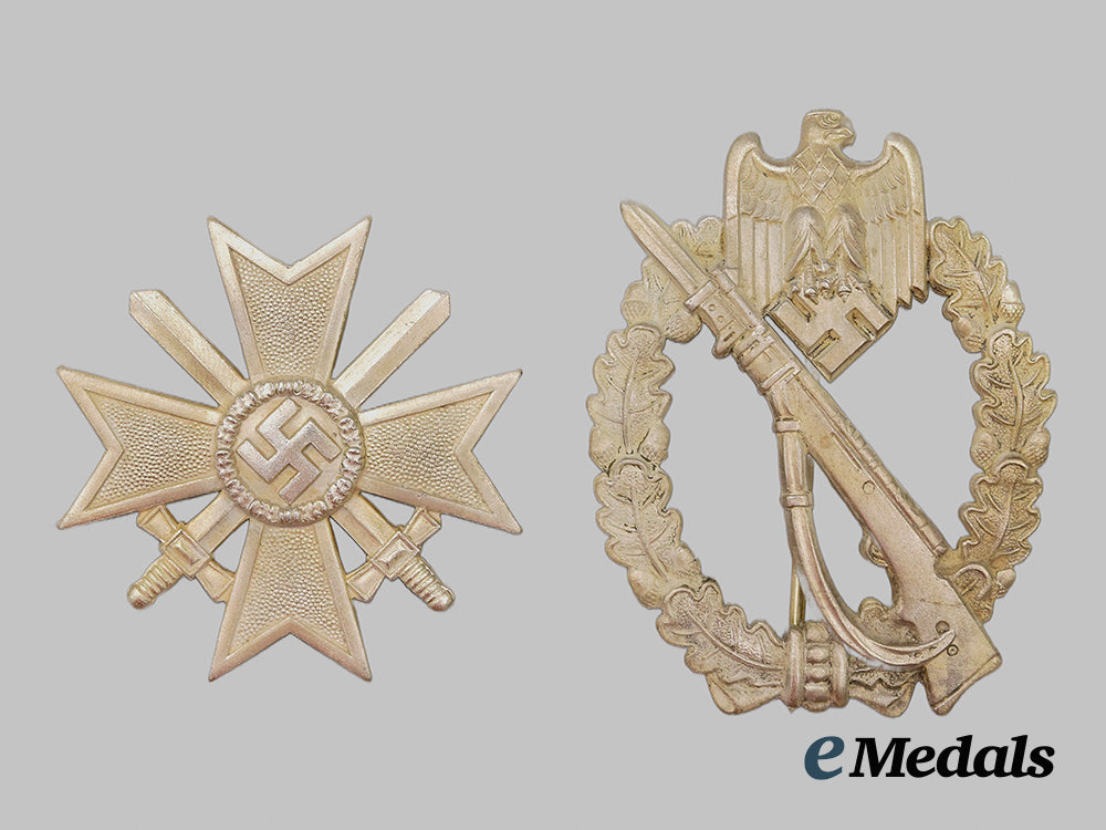 germany,_wehrmacht._a_pair_of_service_badges___m_n_c9596
