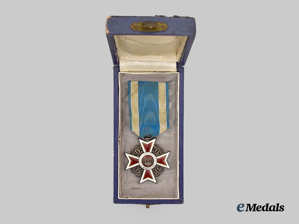 romania,_kingdom._an_order_of_the_romanian_crown,_knight’s_cross_with_case___m_n_c9601