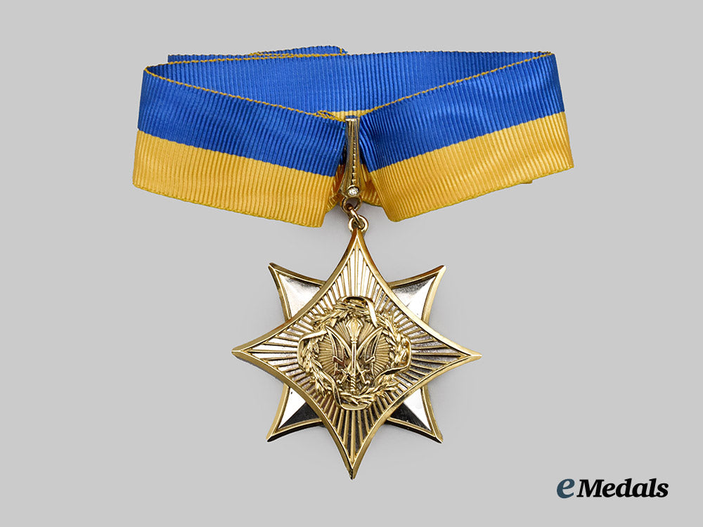 ukraine._a_star_of_glory_and_merit_with_diploma.___m_n_c9605