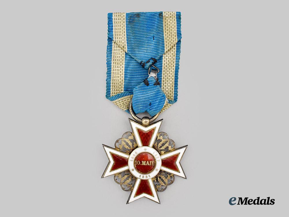 romania,_kingdom._an_order_of_the_romanian_crown,_knight’s_cross_with_case___m_n_c9606